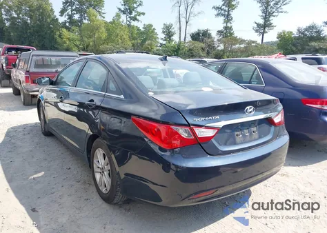 2013 Hyundai Sonata Gls z USA, uszkodzony, nr VIN 5NPEB4AC0DH520465